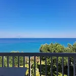 Ithaka 1 Apartment *