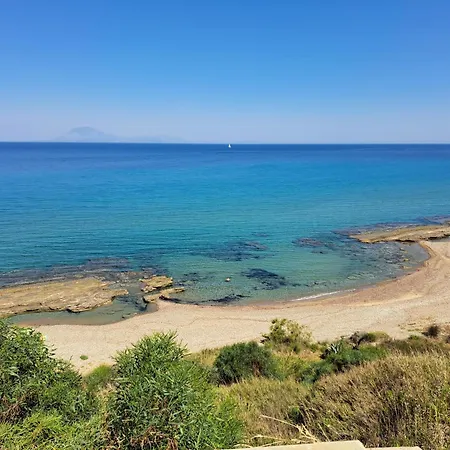Ithaka 1