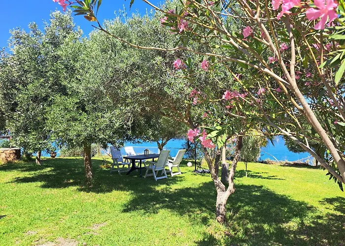 Ithaka 1 * Kástro Tornéze